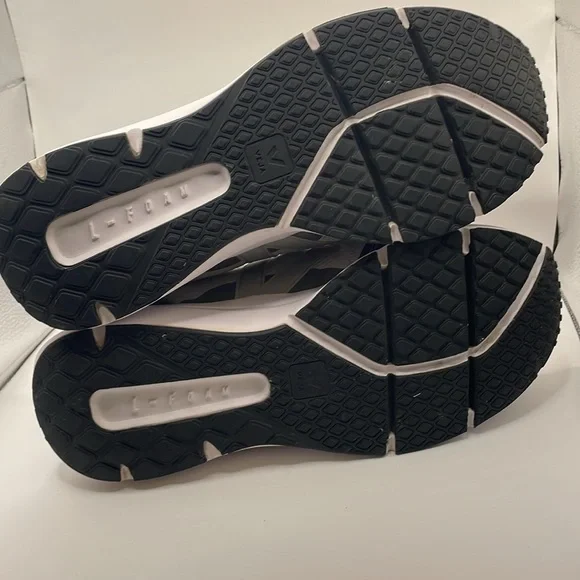 Veja - CONDOR 2 ALVEOMESH Athletic Shoes - Grey White - 42 or 9 - Picture 6 of 14